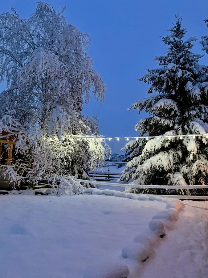 Holiday Raj Bešeňová Exterior foto